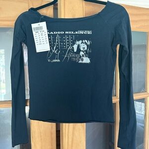 Radio Silence Brandy Melville long sleeve nwt